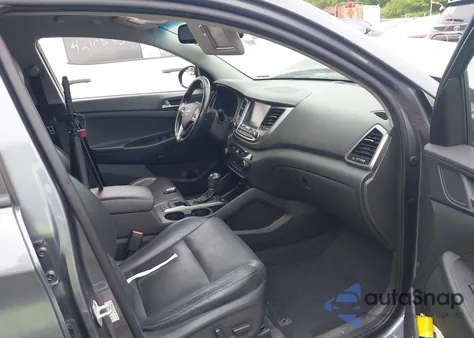 2017 Hyundai Tucson Limited z USA, uszkodzony, nr VIN KM8J3CA28HU308949